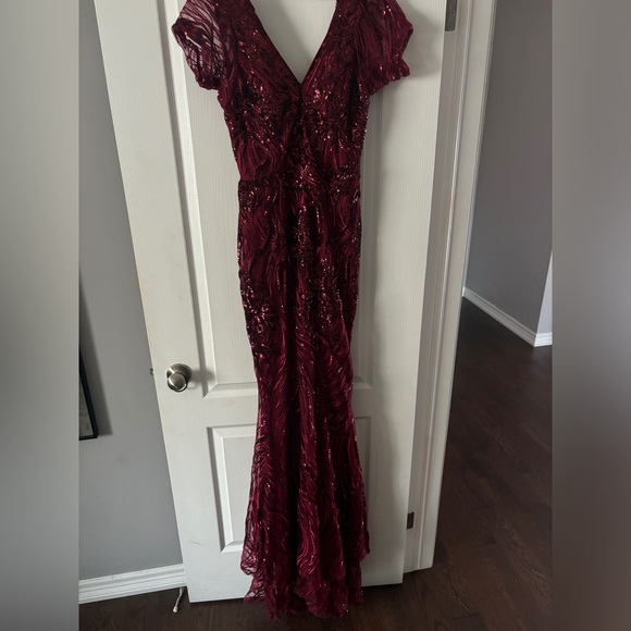 Prom dress - Picture 3 of 8